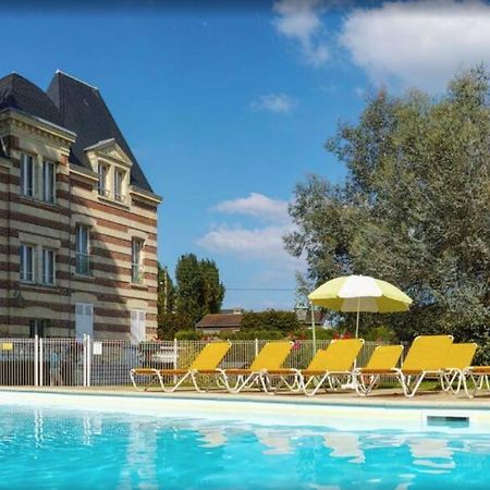 Cosy Appartement Dans Une Villa Avec Piscine, Proche Du Centre Et De La Mer Cabourg Zewnętrze zdjęcie